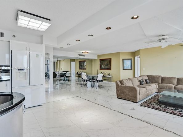 19101 Mystic Pointe Dr 1711, Aventura FL 33180