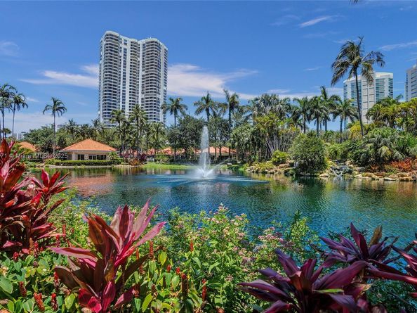 19101 Mystic Pointe Dr 1711, Aventura FL 33180