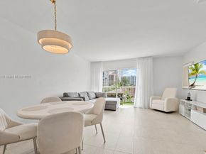 17800 Atlantic Blvd PH3, Sunny Isles Beach FL 33160