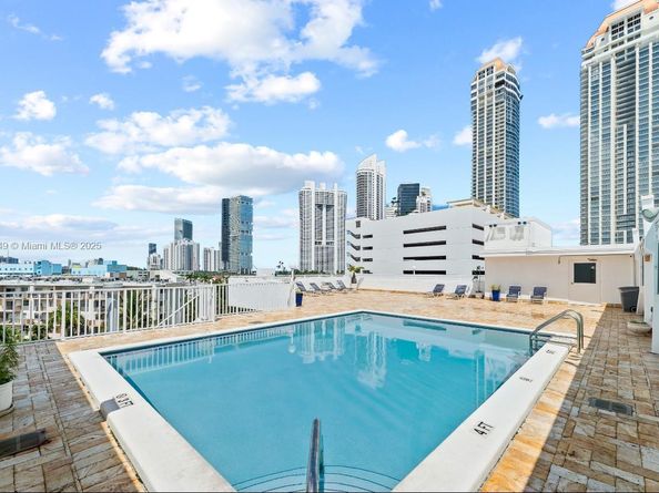 17800 Atlantic Blvd PH3, Sunny Isles Beach FL 33160