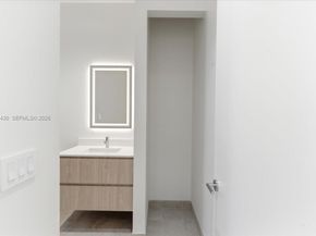 2925 SW 36th Ave, Miami FL 33133