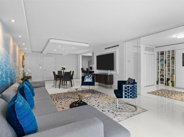 9801 Collins Ave 19J, Bal Harbour FL 33154