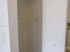 3200 NW 46th St 205, Oakland Park FL 33309