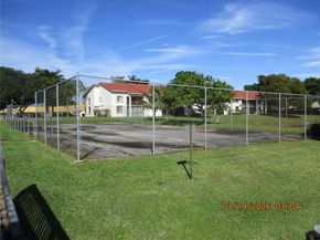 3200 NW 46th St 205, Oakland Park FL 33309