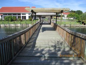 3200 NW 46th St 205, Oakland Park FL 33309