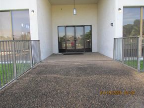 3200 NW 46th St 205, Oakland Park FL 33309