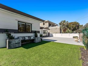 4144 Alton Rd, Miami Beach FL 33140