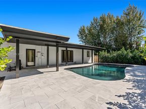 4144 Alton Rd, Miami Beach FL 33140