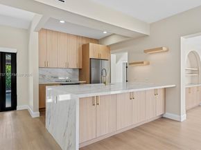 4144 Alton Rd, Miami Beach FL 33140