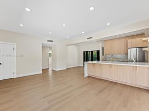 4144 Alton Rd, Miami Beach FL 33140