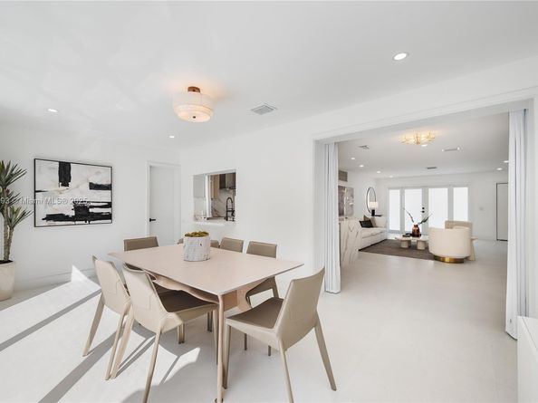 5512 Grant St, Hollywood FL 33021