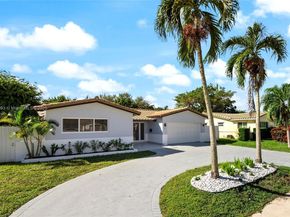 5512 Grant St, Hollywood FL 33021