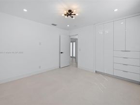 5512 Grant St, Hollywood FL 33021