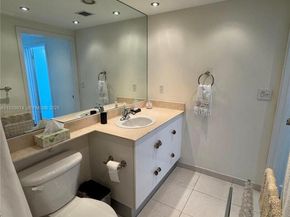 335 S Biscayne Blvd 2403, Miami FL 33131