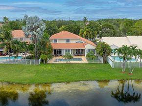 720 Verona Lake Dr, Weston FL 33326