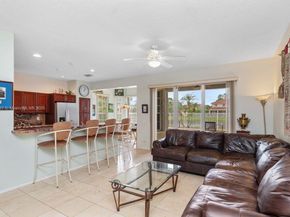 720 Verona Lake Dr, Weston FL 33326