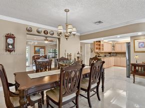 9410 SW 42nd St, Miami FL 33165