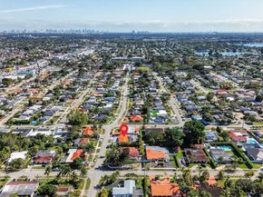 9410 SW 42nd St, Miami FL 33165