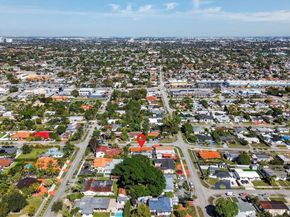 9410 SW 42nd St, Miami FL 33165