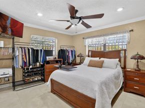 9410 SW 42nd St, Miami FL 33165