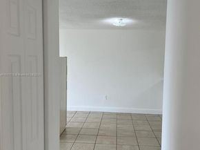 6930 Miami Gardens Dr 1410, Hialeah FL 33015