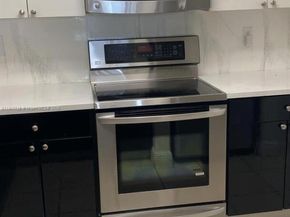 6930 Miami Gardens Dr 1410, Hialeah FL 33015