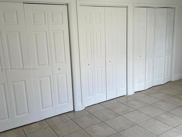 6930 Miami Gardens Dr 1410, Hialeah FL 33015