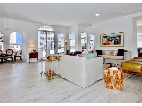 3500 Island Blvd DPH01, Aventura FL 33160