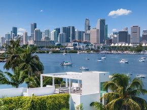 440 S Hibiscus Dr, Miami Beach FL 33139