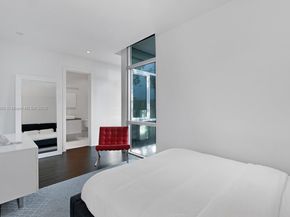 440 S Hibiscus Dr, Miami Beach FL 33139