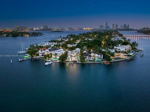 440 S Hibiscus Dr, Miami Beach FL 33139