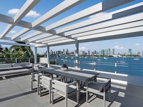 440 S Hibiscus Dr, Miami Beach FL 33139