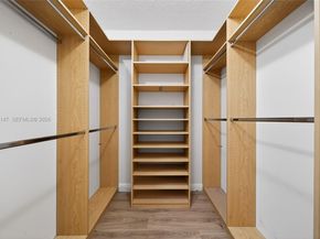 14040 SW 83rd Ct, Palmetto Bay FL 33158