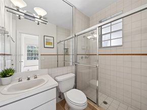 14040 SW 83rd Ct, Palmetto Bay FL 33158