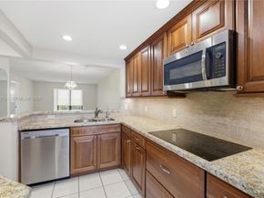 2350 NE 14th St Cswy 507, Pompano Beach FL 33062