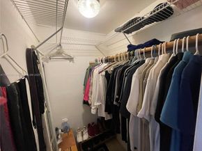 2626 Thomas St, Hollywood FL 33020
