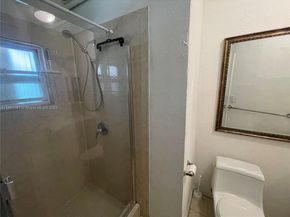2626 Thomas St, Hollywood FL 33020