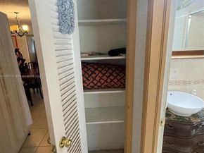 2626 Thomas St, Hollywood FL 33020