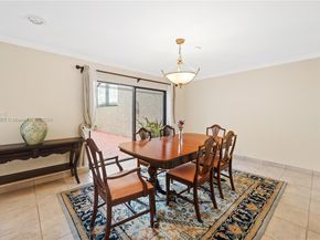 1709 Saint Andrews Rd, Hollywood FL 33021