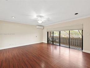 1709 Saint Andrews Rd, Hollywood FL 33021