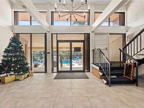 1709 Saint Andrews Rd, Hollywood FL 33021
