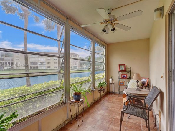 1805 Eleuthera Pt J1, Coconut Creek FL 33066