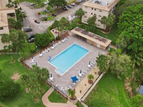 1805 Eleuthera Pt J1, Coconut Creek FL 33066
