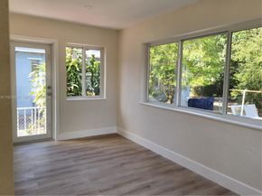 815 NE 134th St, North Miami FL 33161