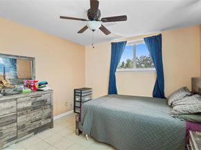 6611 Park St, Hollywood FL 33024