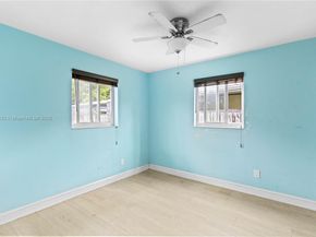 6611 Park St, Hollywood FL 33024