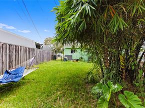 6611 Park St, Hollywood FL 33024