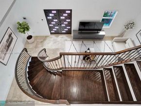 2319 NE 35th Dr, Fort Lauderdale FL 33308