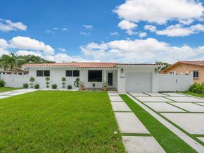 1040 N Royal Poinciana Blvd, Miami Springs FL 33166