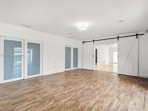 1040 N Royal Poinciana Blvd, Miami Springs FL 33166